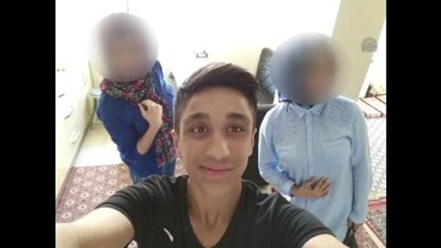 Türkiye Teröre Karşı Tek Vücut - Mehmet Emre Çakar'ın Evine Türk Bayrağı Asıldı