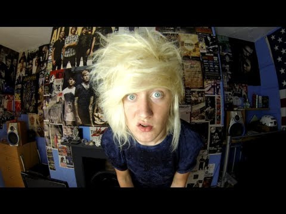 HOW TO BE ATTRACTIVE