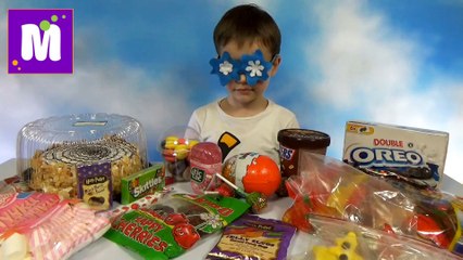 Макс угадывает сладости на вкус с закрытыми глазами Candy's challenge with Bean Boozeled