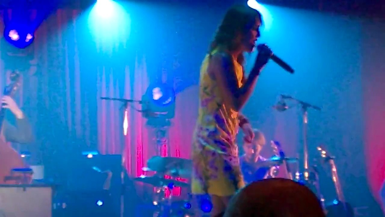 ZAZ - live at Tollwood Festival Munich - 07.07.2015