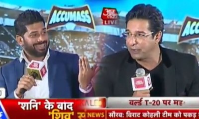 Wasim Akram brilliant reply to Indian Anchor on his offer to Pakistan Team