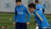 Caño de Lionel Messi a Adriano en el entrenamiento FC Barcelona 2016