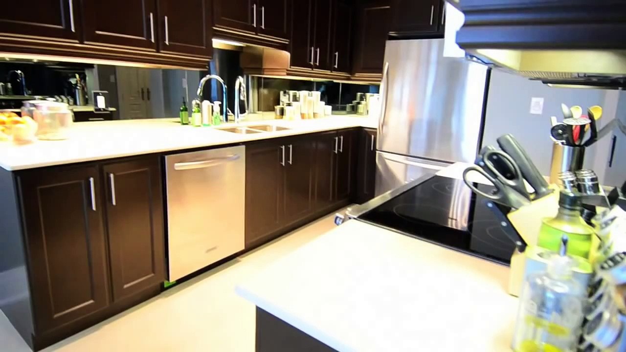 10 Bloorview Place, Unit 1509, Toronto, penthouse condo for sale