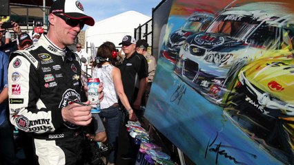 Kevin Harvick wins photo finish