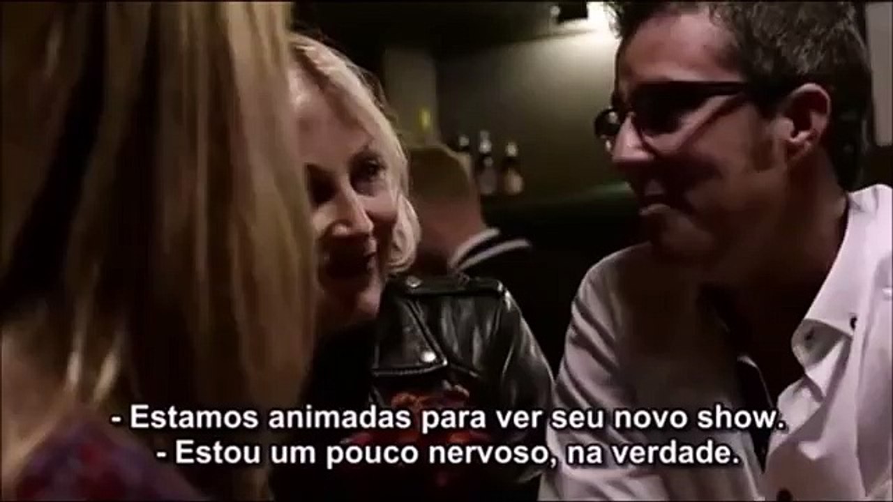 sense8 season 1 nomi and amanita scenes 03