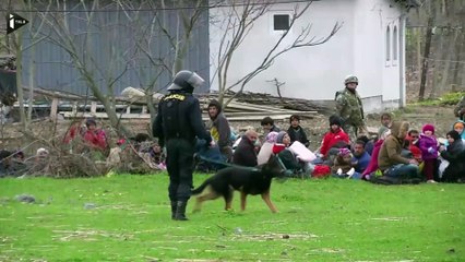 Des centaines de migrants réussissent à faire une incursion en Macédoine