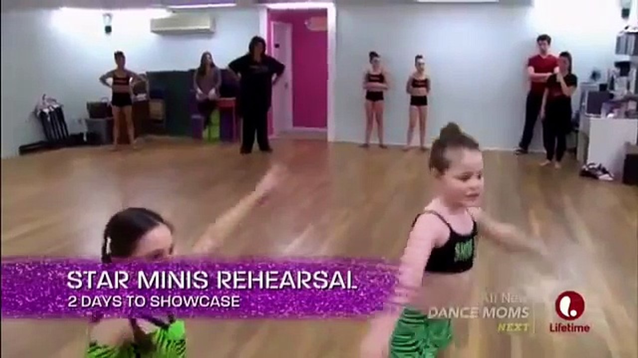 Abbys Studio Rescue Episode 3 Star Minis rehearsal
