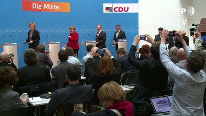 Merkel: Alemania se beneficia del cierre en los Balcanes