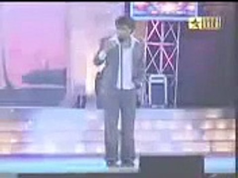 NANA PATEKAR MIMICRY IN FRONT OF NANA