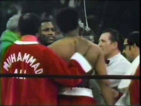 Joe Frazier vs Muhammad Ali - March 8, 1971 - Round 1 - 3 Legendary Boxing Matches