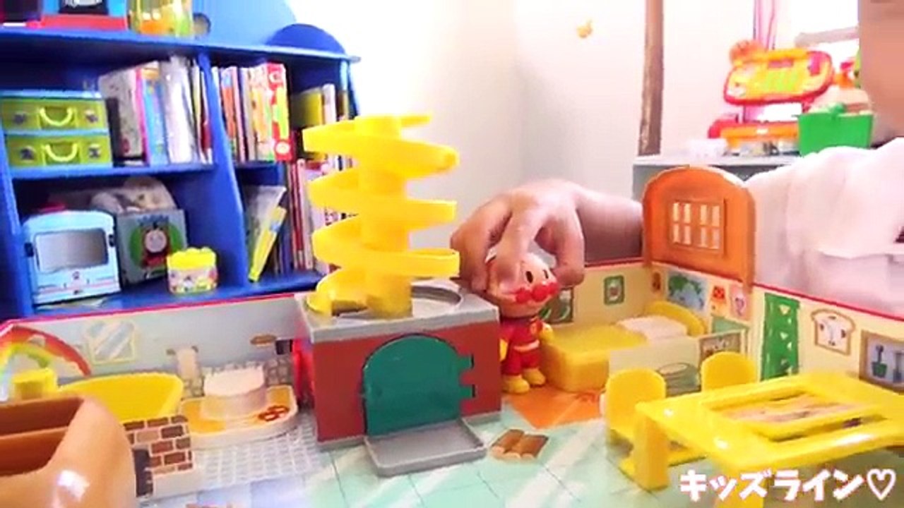 アンパンマン ぱっとひろがるパン工場 おもちゃ Anpanman Bread factory Toy