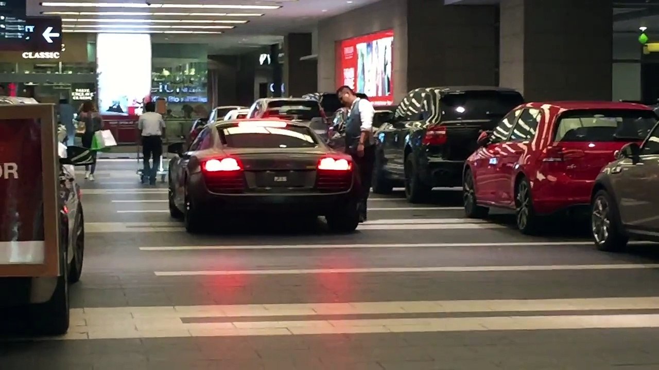 Supercars of Malaysia - GTR, Audi R8 with Akropovic Exhaust and more! (Acceleration, Walkaround)