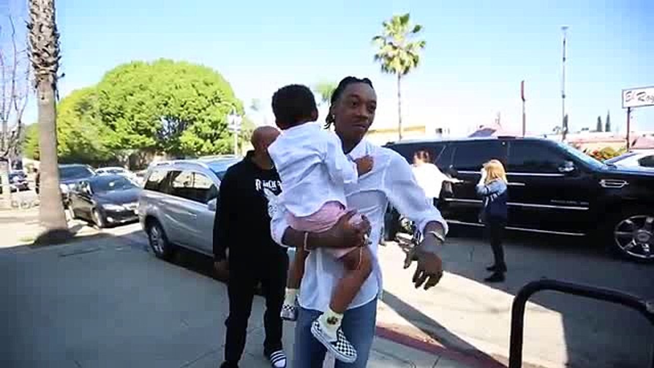 Wiz Khalifa - DayToday- Life is good