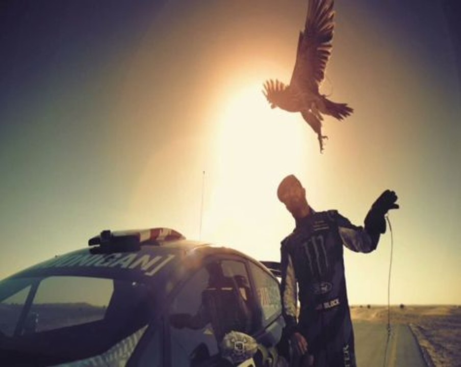 Le pilote américain Ken Block nous dévoile son fameux Gymkhana à Dubaï.