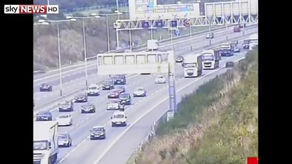 Watch Man Driving WRONG WAY For 9 Miles Along M25