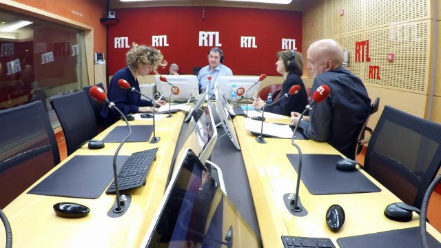 Loi Travail : Manuel Valls est allé jusqu'au bout du demi-tour , analyse Alba Ventura