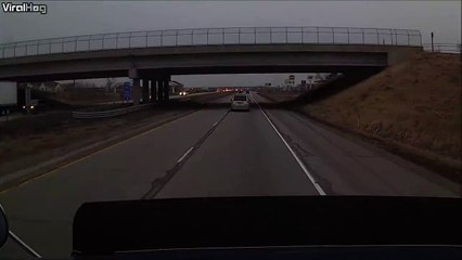 This tailgater gets a nice little brake-check.