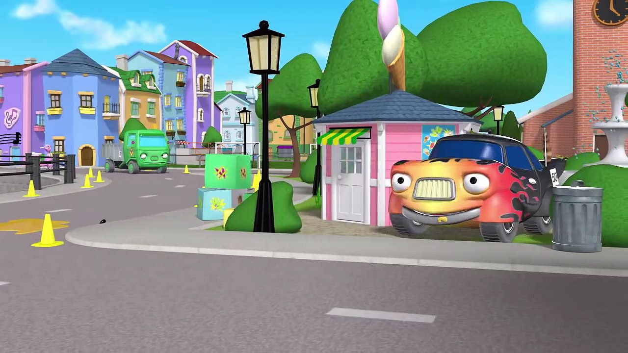 Paulie and Fiona Ep04 The Race