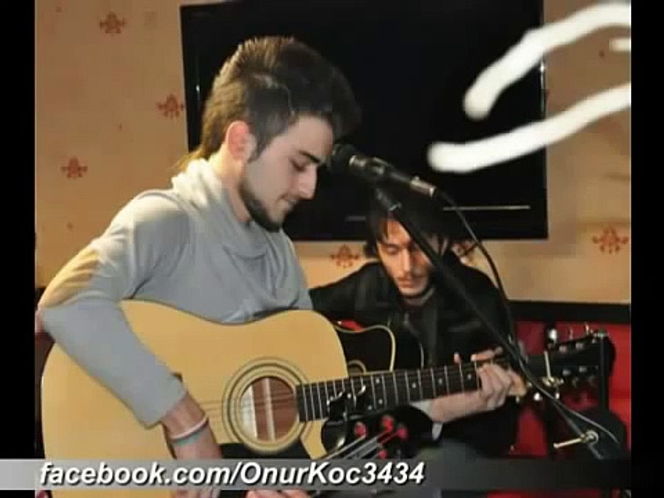 Onur Koç Devlerin Aşkı