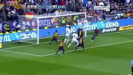 Arbeloas foul against Alexis