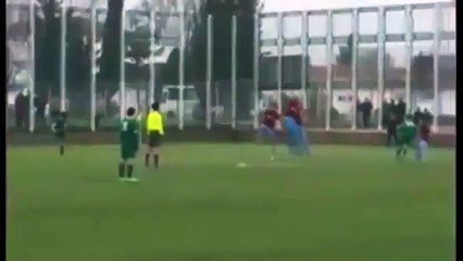 Enes'in kardeşi de abisi gibi!