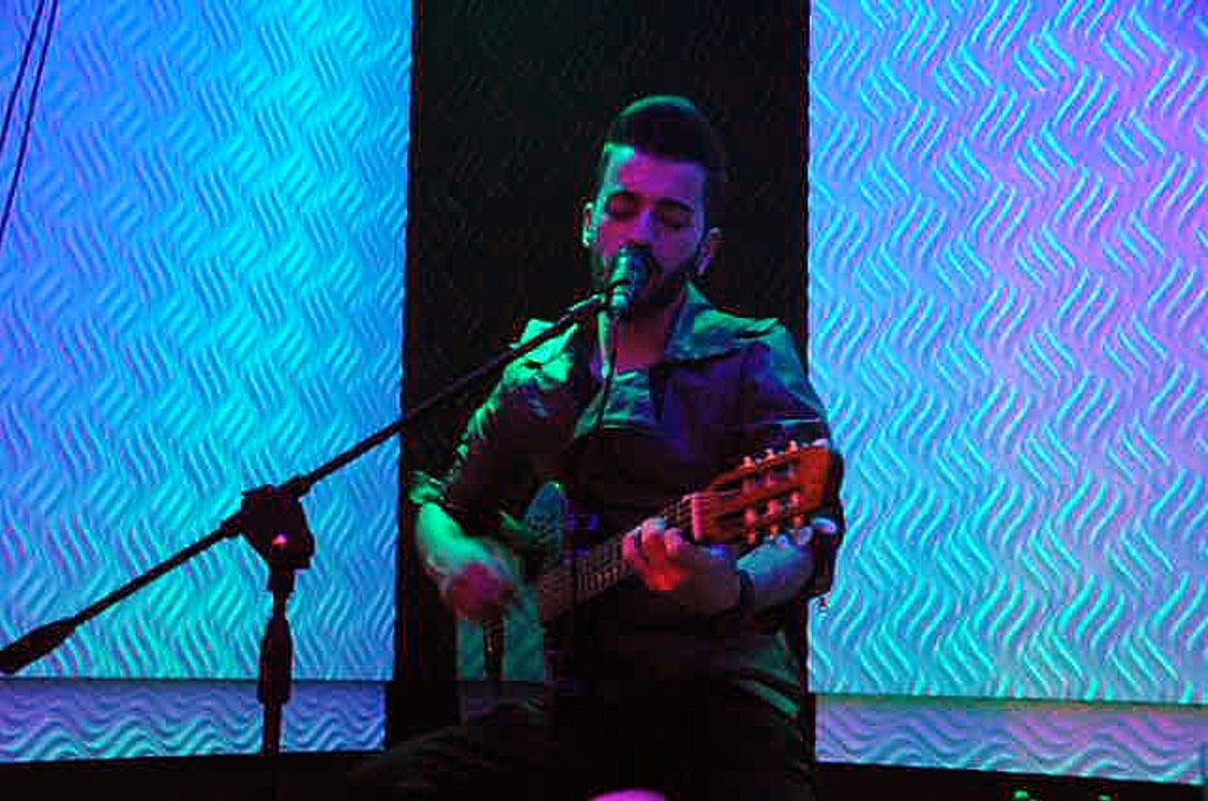 Onur Koç - Devlerin Aşkı