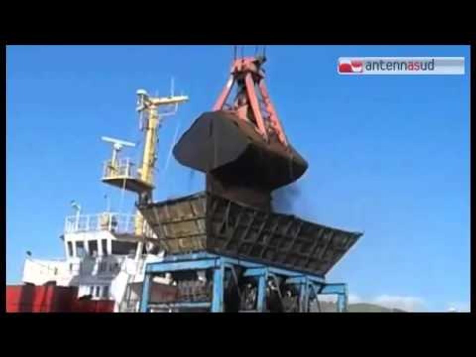 Tg Antenna Sud - Porto di Brindisi, allerta rientrata per la nave carboniera
