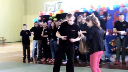 POKAZ SAMOOBRONY - DZIEŃ KOBIET 2015 DOROHUSK