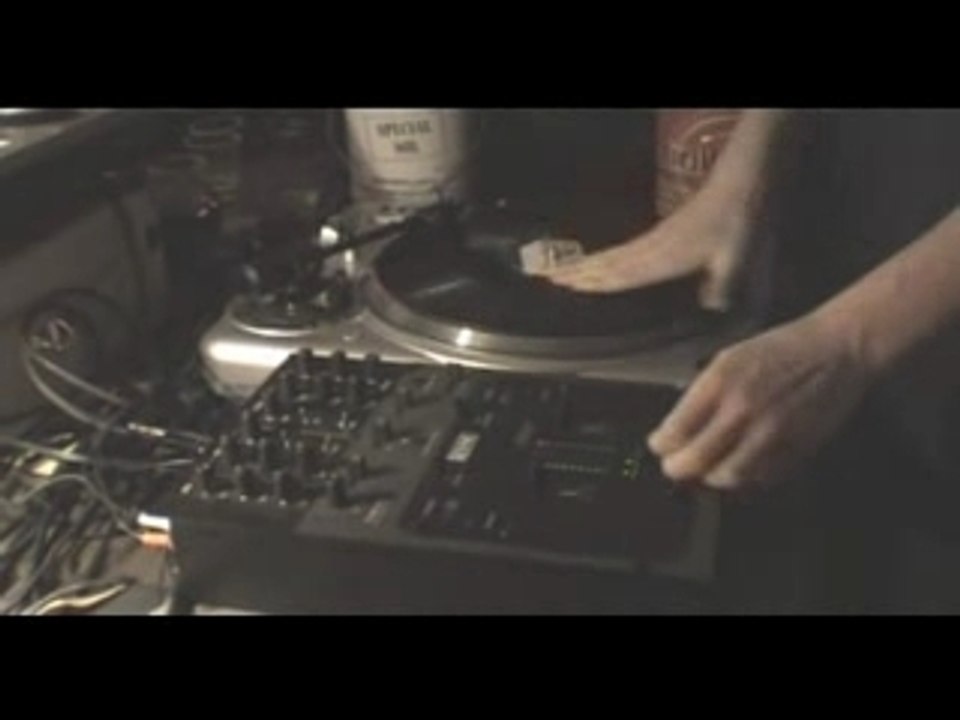 ---- Scratch Day 2 Le 21 Octobre 2006 par DJ FA -------