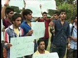 Kashmiri students beaten in Chandigarh Staged protest in srinagar.