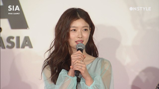 10대 소녀의 No.1 아이콘 김유정, 청량감 넘치는 모습으로 등장!