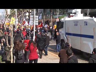 Berkin Elvan gösterisine polisten gazlı müdahale
