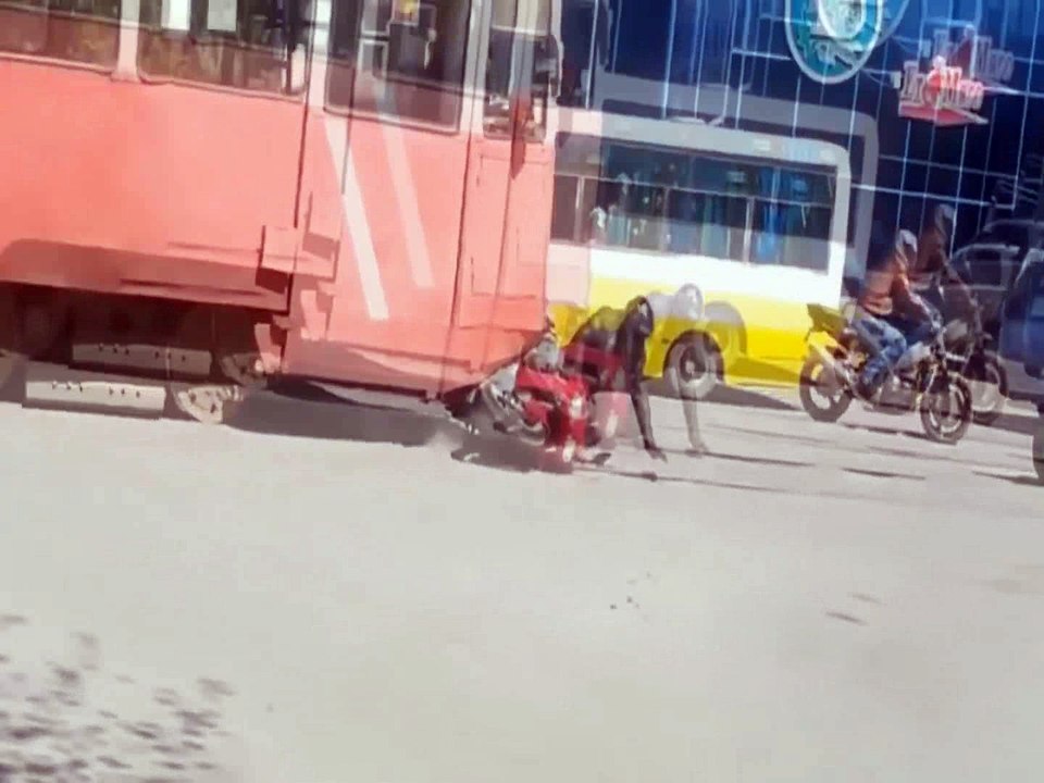 ACCIDENT DE MOTO