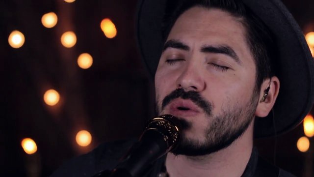 Cristo Te Amamos - Julio Torres - Música Cristiana