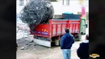 How NOT to Unload - BEST Unloading FAILS Compilation || MonthlyFails