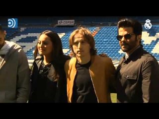Los actores de Bollywood visitan al Real Madrid