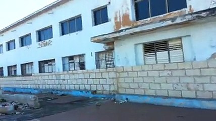 Lo que queda de la escuela de natacion  "Marcelo Salado" 1 ra y 38 Miramar,La Habana