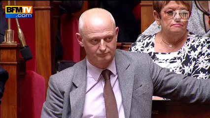 Valls "choqué" par les vociférations contre le centre SDF dans le XVIe arrondissement