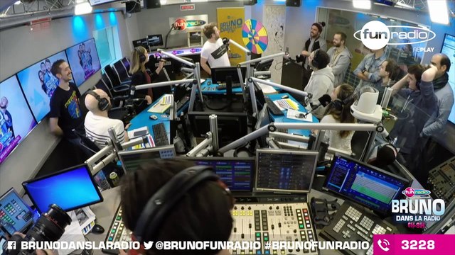 Bruno Dans La Radio - Bruno Guillon se fait mordre par des souris !
