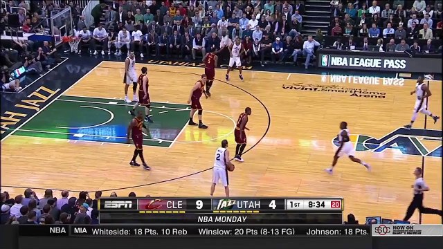 LeBron James Amazing Alley-Oop Dunk