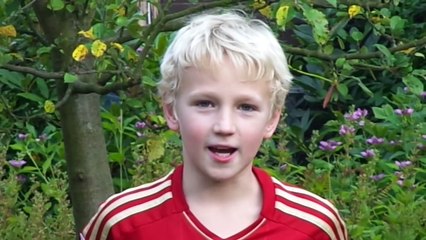 Fußballtricks der Profis Der Anschusstrick