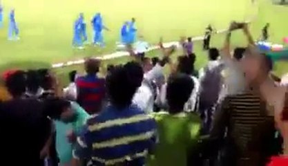 Indian Crowd Chitrolling Indian Team After Big Defeat