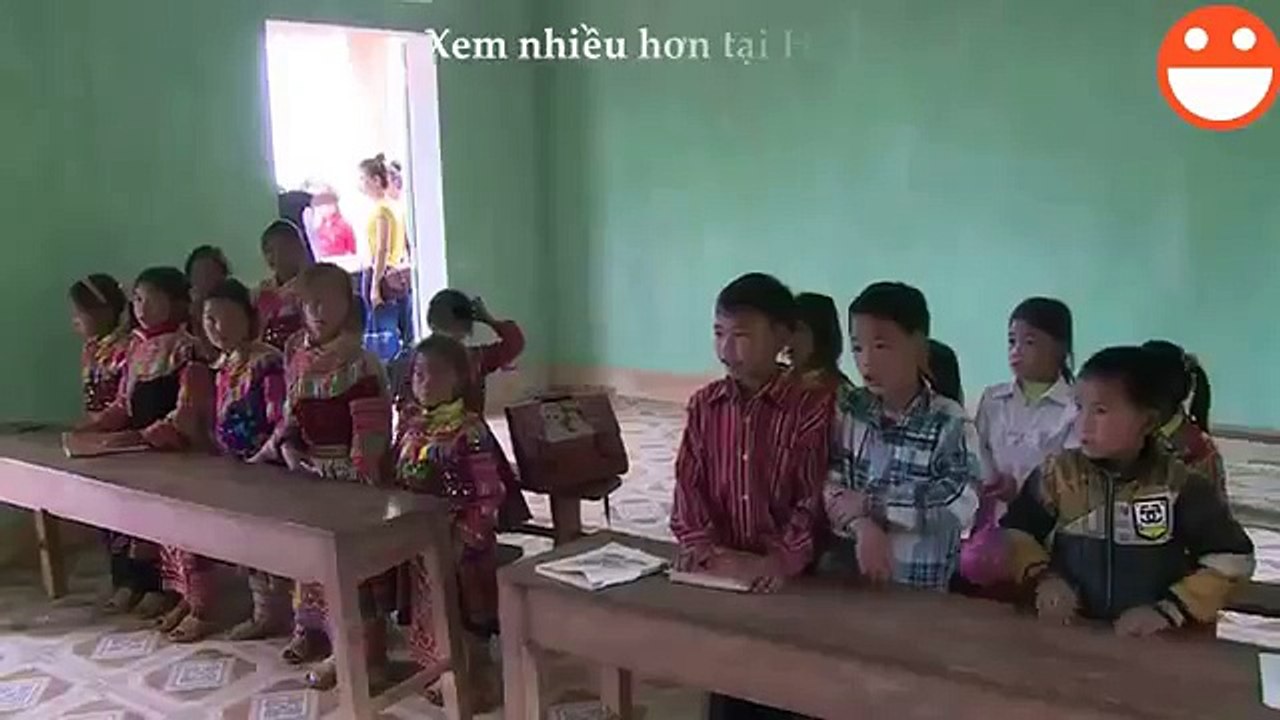 Su that trai chieu cua tre em vung cao cam nguoc sach