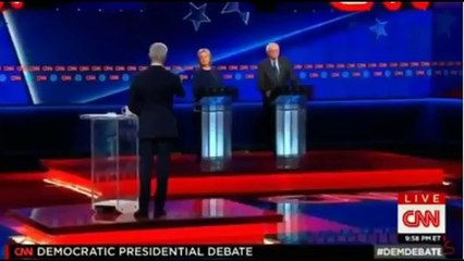 Tải video: Bernie Sanders & Hillary Clinton Closing Statement CNN Democratic Presidential Debate