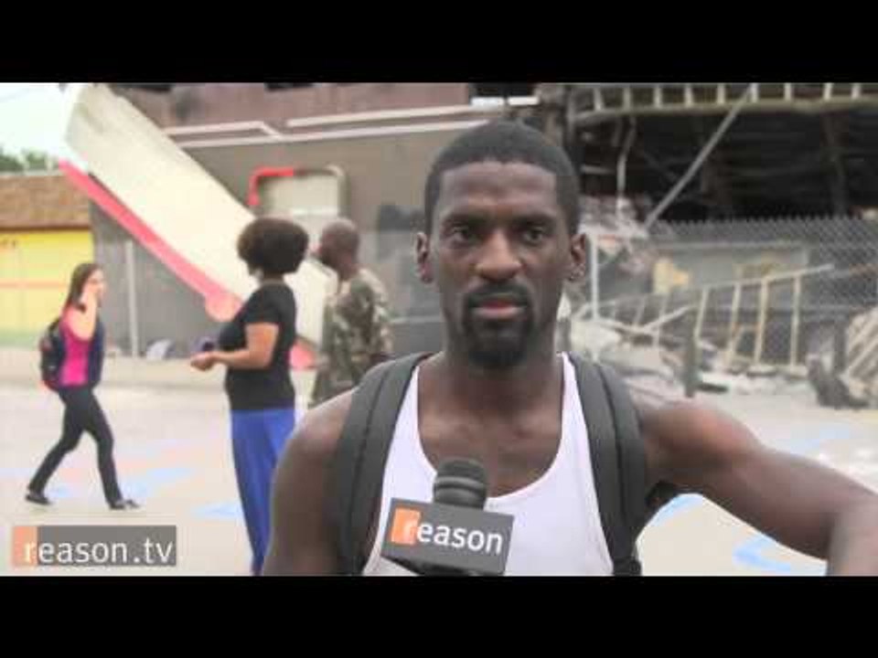 Ferguson Protesters React to Michael Brown Robbery Footage On Darren Wilson And Michael Brown!