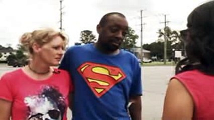 5 People Caught On Tape Having Sex In Public_(320x240)