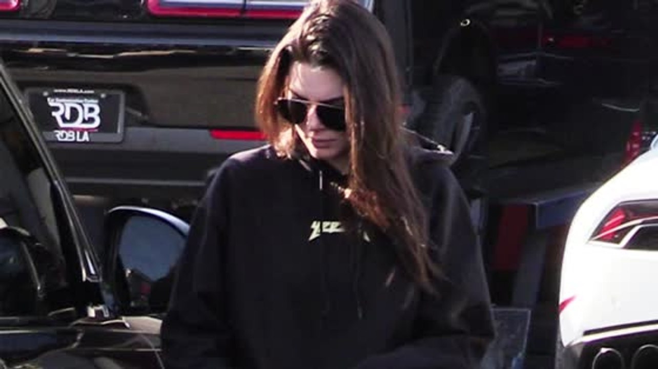 Kendall Jenner Gets an Oil Change Like an Average Person