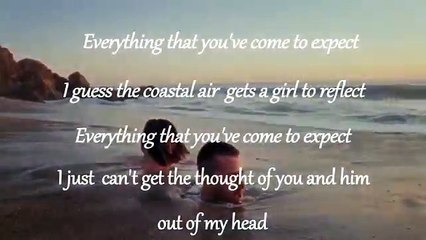 The Last Shadow Puppets-Everything You've Come To Expect (Lyrics)