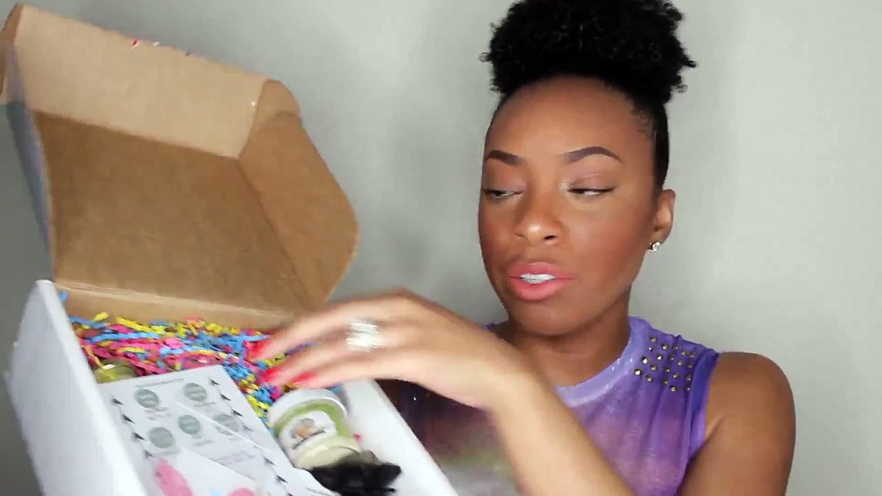 Unboxing | Kolour Conscious Box (Natural Hair, Beauty & Lifestyle Products)