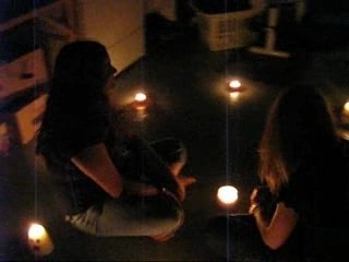 Silence nous essayons de tourner!